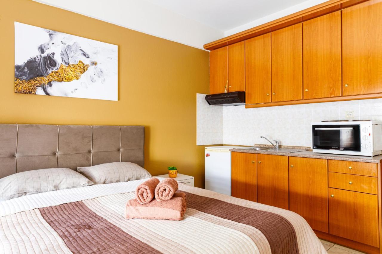 Blaze Studios & Apartments Xanthi Esterno foto